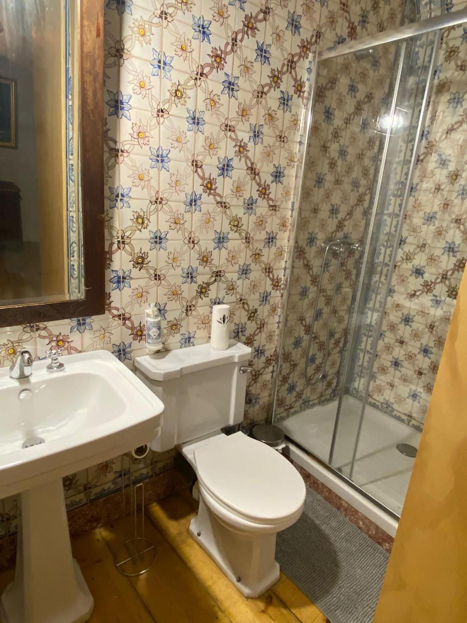 Portuguese Style Bedroom Lisbon Bagian luar foto